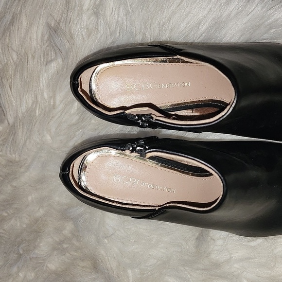 BCB Generation Black Heeled Boot - Picture 8 of 9
